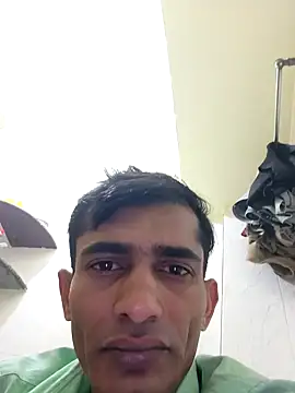 Snapshot of Naveen9100Unity chatting on March 27, 2026, 5:24 am Naveen9100Unity online show from March 27, 2026, 5:24 am