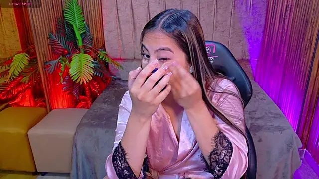 juanita tay online show from June 12, 2026, 3:05 am