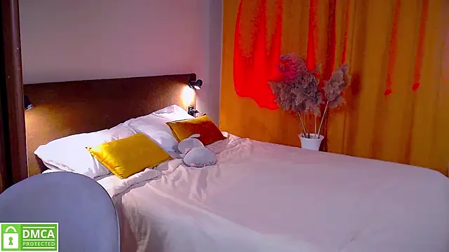 elza rose online show from September 25, 2025, 2:21 pm