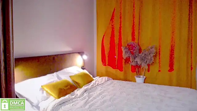 elza rose online show from November 20, 2025, 3:28 am