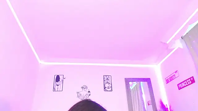 Snapshot of Anna_belly chatting on April 7, 2026, 1:22 pm Anna belly online show from April 7, 2026, 1:22 pm