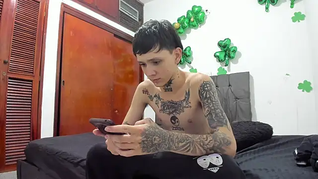 StraightBoy Nick online show from May 3, 2026, 4:18 am
