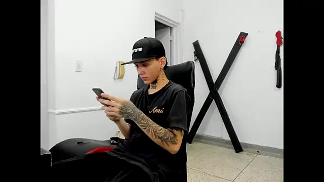 StraightBoy Nick online show from May 5, 2026, 7:55 pm