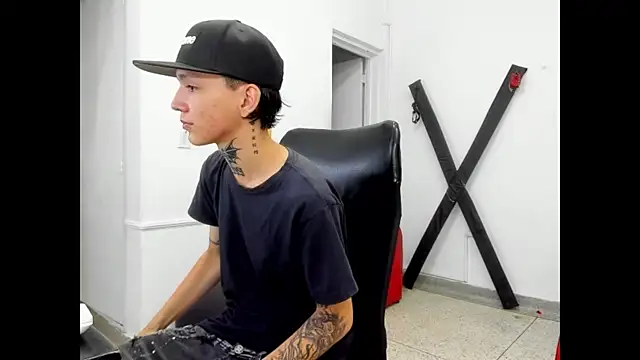 StraightBoy Nick online show from May 6, 2026, 8:03 pm