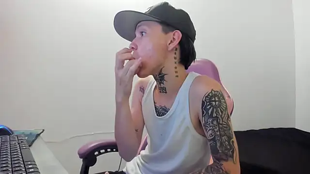 StraightBoy Nick online show from May 10, 2026, 8:14 pm