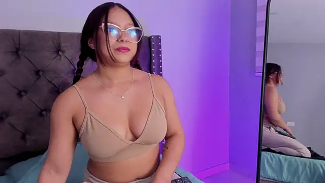 Snapshot of Missy_davis chatting on October 14, 2025, 9:04 pm Missy davis online show from October 14, 2025, 9:04 pm