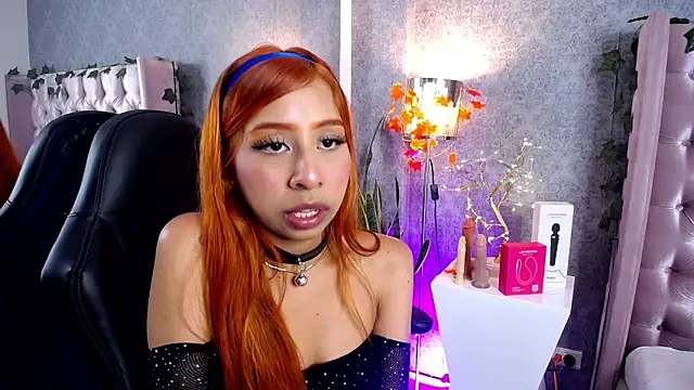 laila stilwiills online show from February 3, 2026, 6:40 am