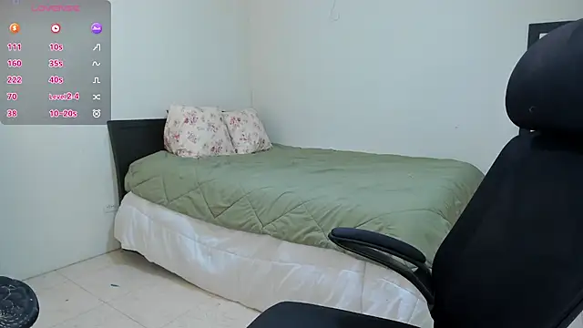 MariamCastiblanco online show from June 13, 2026, 10:29 pm