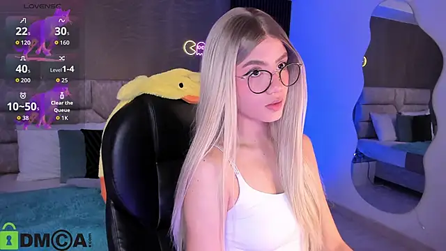 Arinextdoor online show from October 18, 2025, 12:24 am