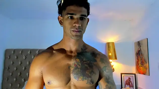antonio  444 online show from April 25, 2026, 6:16 pm