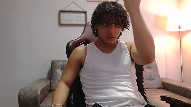 Xfire boy69 online show from October 11, 2025, 1:53 pm