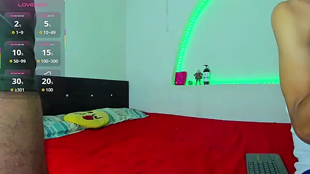 Snapshot of liaam_mendoza chatting on October 4, 2025, 3:04 am liaam mendoza online show from October 4, 2025, 3:04 am