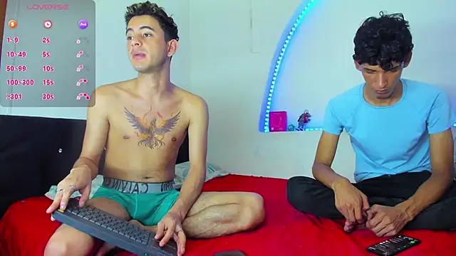 Snapshot of liaam_mendoza chatting on October 25, 2025, 6:57 pm liaam mendoza online show from October 25, 2025, 6:57 pm