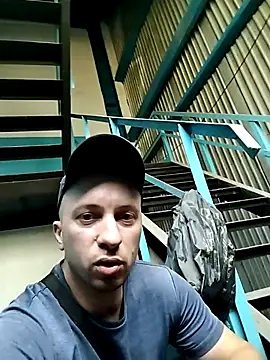 Snapshot of hornny_boy35 chatting on July 22, 2026, 10:29 am hornny boy35 online show from July 22, 2026, 10:29 am