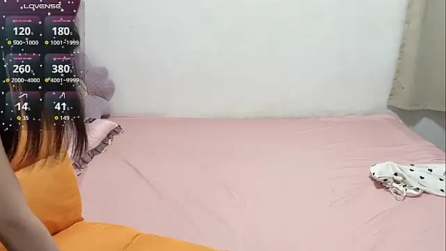 Yingbao-Baby online show from October 10, 2025, 11:20 am