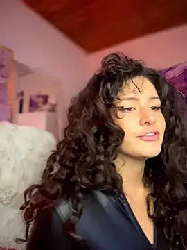 Dannaa Lovs online show from April 24, 2026, 10:28 am