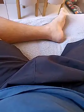 HighbrowThicket online show from September 26, 2025, 12:53 pm