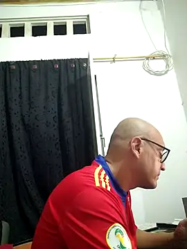 Snapshot of jorge406 chatting on September 30, 2025, 1:21 am jorge406 online show from September 30, 2025, 1:21 am