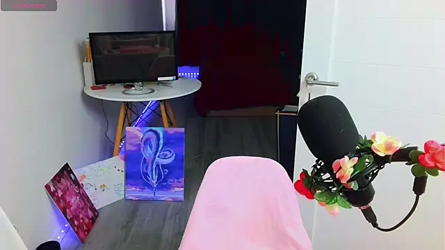 peachyness online show from June 26, 2026, 1:37 pm
