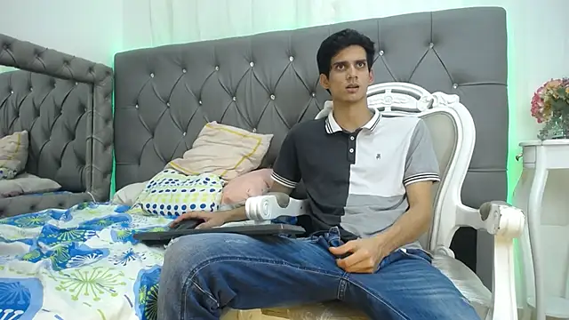 Sebalexis7 online show from October 10, 2025, 3:16 am