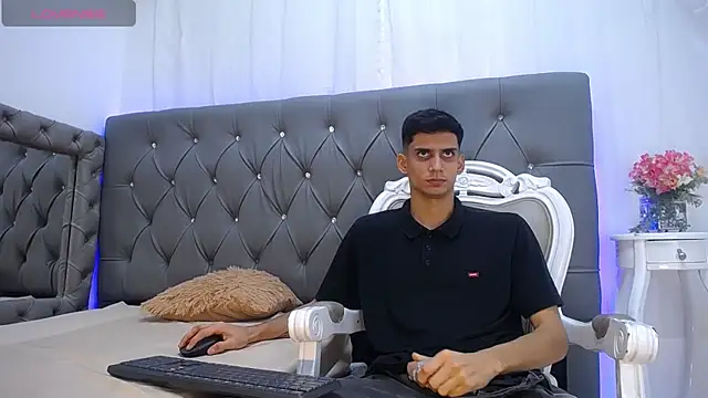 Sebalexis7 online show from October 29, 2025, 3:09 am