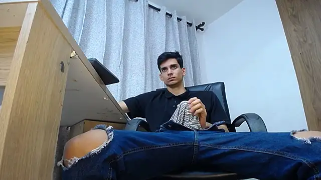 Sebalexis7 online show from November 25, 2025, 3:28 am