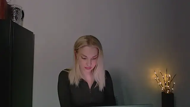 Lia noo regrets online show from May 15, 2026, 4:58 pm