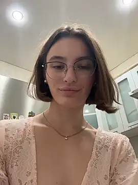 ZariaFlame online show from October 10, 2025, 9:14 pm