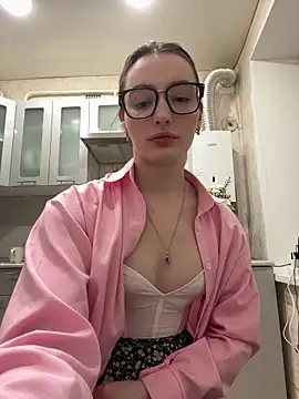 ZariaFlame online show from March 14, 2026, 11:32 pm