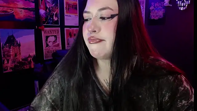 Snapshot of Ravendark_ chatting on March 9, 2026, 8:35 pm Ravendark online show from March 9, 2026, 8:35 pm