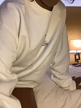 Snapshot of StaciDiamond chatting on October 4, 2025, 1:42 pm StaciDiamond online show from October 4, 2025, 1:42 pm