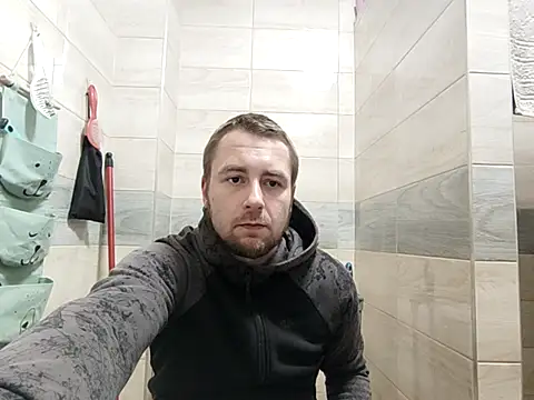 Vladyslav30 online show from March 28, 2026, 5:18 am