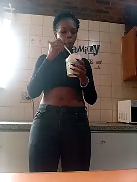 GoldSnowXxX online show from October 11, 2025, 2:26 pm