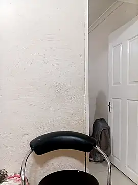 GoldSnowXxX online show from November 8, 2025, 5:01 pm