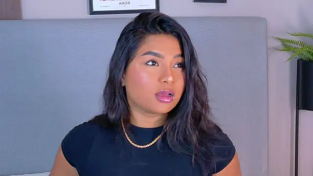 LanaRozz online show from May 9, 2026, 8:03 pm