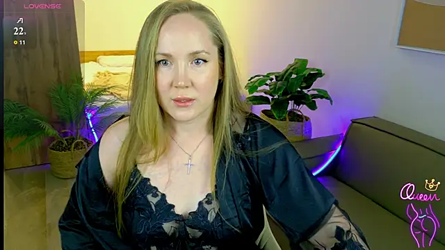 Snapshot of BethSun chatting on June 18, 2026, 7:51 pm BethSun online show from June 18, 2026, 7:51 pm