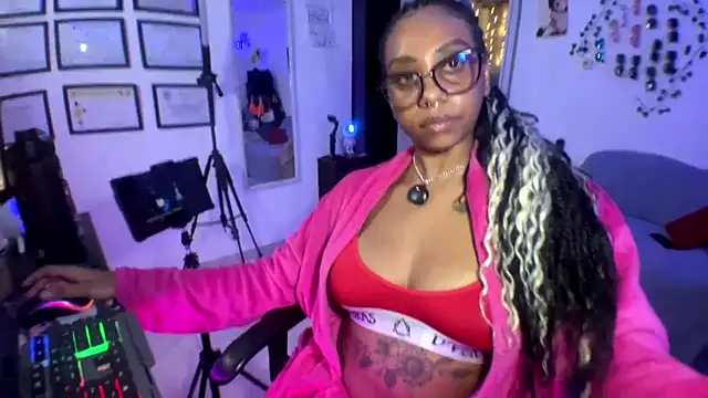 anasasuga online show from September 19, 2025, 12:12 am