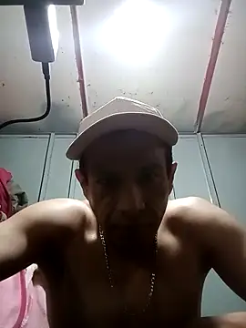 GIOLOKOARRE online show from February 5, 2026, 9:30 pm