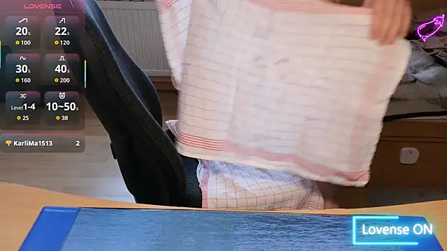 Snapshot of GoldenXMen chatting on March 18, 2026, 2:09 pm GoldenXMen online show from March 18, 2026, 2:09 pm