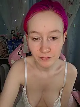 Fuzzy Unicorn online show from May 12, 2026, 10:56 am