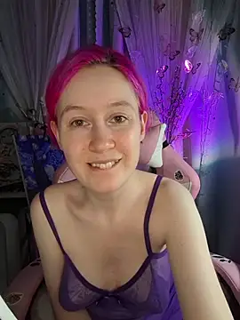 Fuzzy Unicorn online show from May 21, 2026, 7:32 pm
