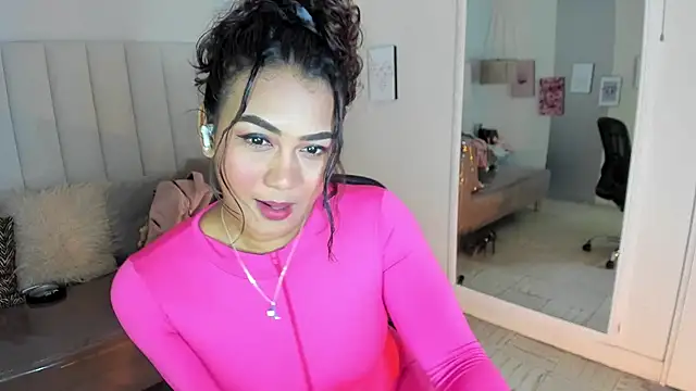 veronica b07 online show from May 8, 2026, 4:12 pm