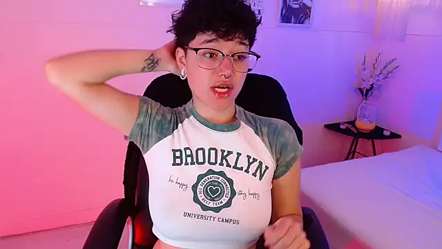 jeroharper online show from November 30, 2025, 3:16 pm