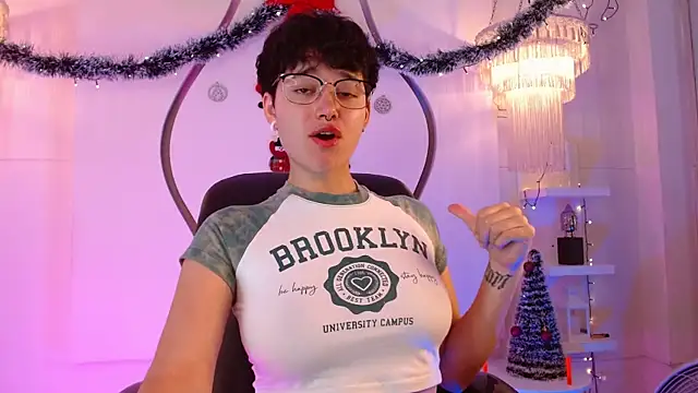 jeroharper online show from December 17, 2025, 4:57 pm