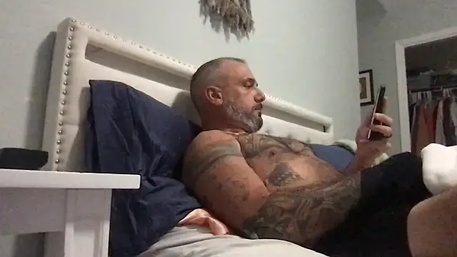 tattedNitalian online show from February 6, 2026, 1:32 am