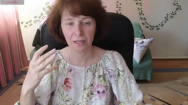 Lia Tito online show from May 7, 2026, 7:58 am
