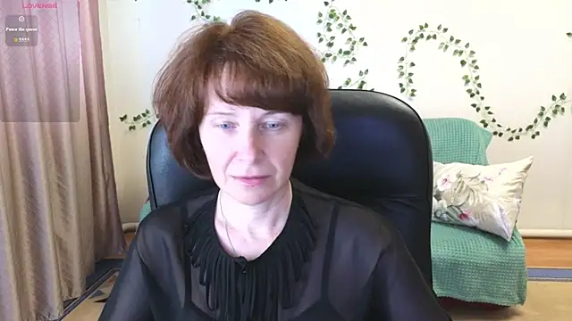 Lia Tito online show from June 26, 2026, 7:02 am