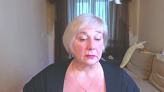 Snapshot of Milana_Milky chatting on February 15, 2026, 7:51 am Milana Milky online show from February 15, 2026, 7:51 am