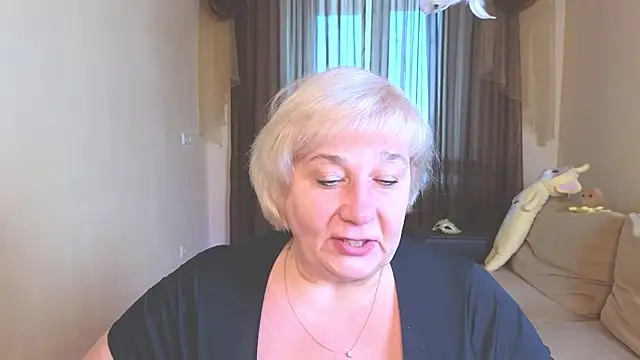 Snapshot of Milana_Milky chatting on February 17, 2026, 5:15 am Milana Milky online show from February 17, 2026, 5:15 am