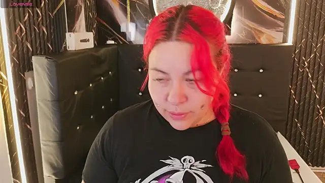 Witch Scarlet online show from April 14, 2026, 12:27 am